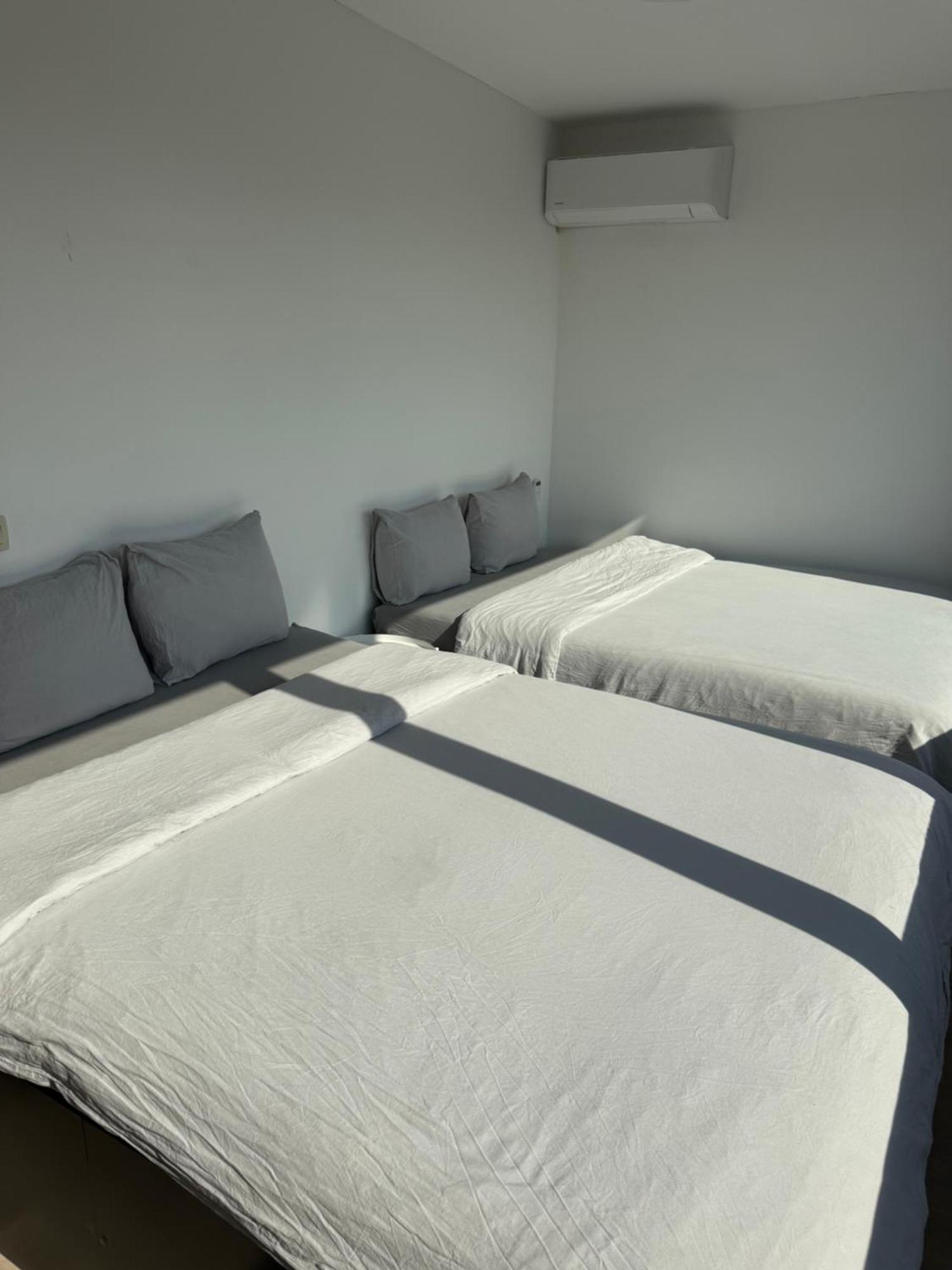 K&Y Suite 1 Brussels Airport 500M! Zaventem Bagian luar foto
